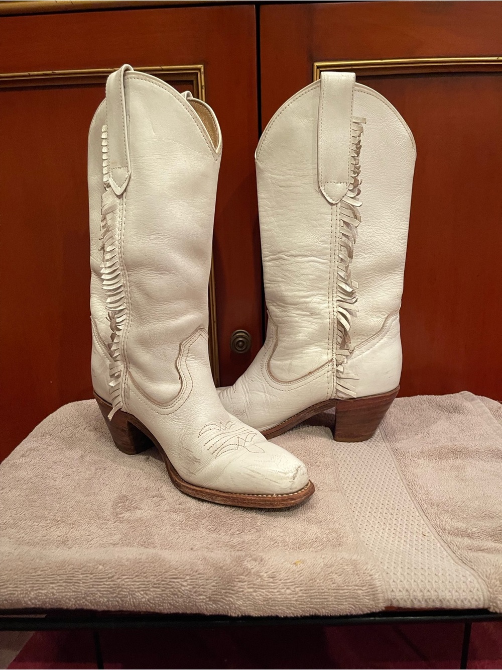 FRYE vintage white leather fringe cowboy boots size 7 western festival